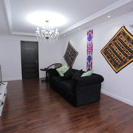 Overlooking Registan Square Luxury 2 Bedrooms Apartment Semerkant Dış mekan fotoğraf