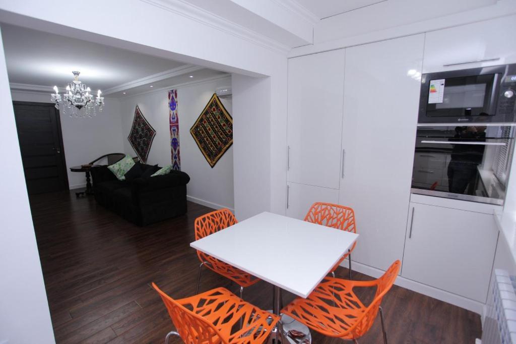 Overlooking Registan Square Luxury 2 Bedrooms Apartment Semerkant Dış mekan fotoğraf